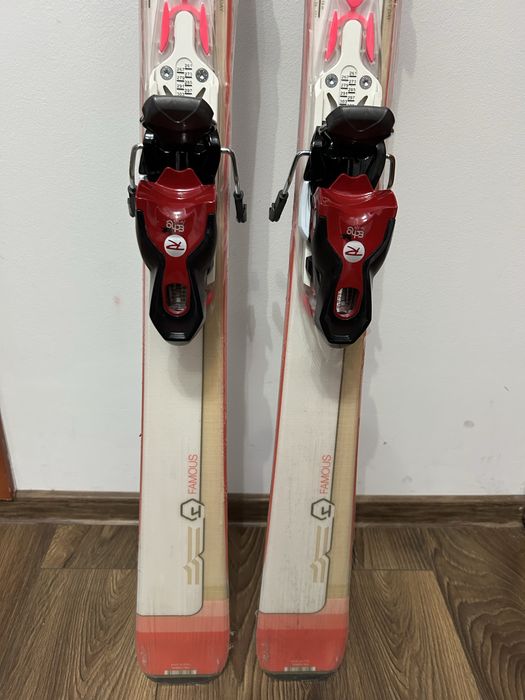 Schiuri dama marime 163 cm noi/nefolosite