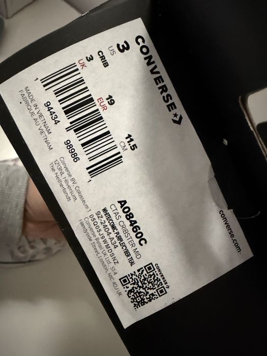 Бебешки кецове Converse за момиче