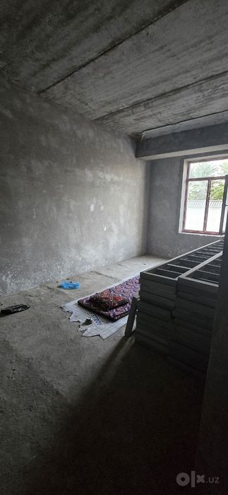 Yangi toshmi postdan kirganda 1km duplex Uy sotiladi yangi qurilgan 15