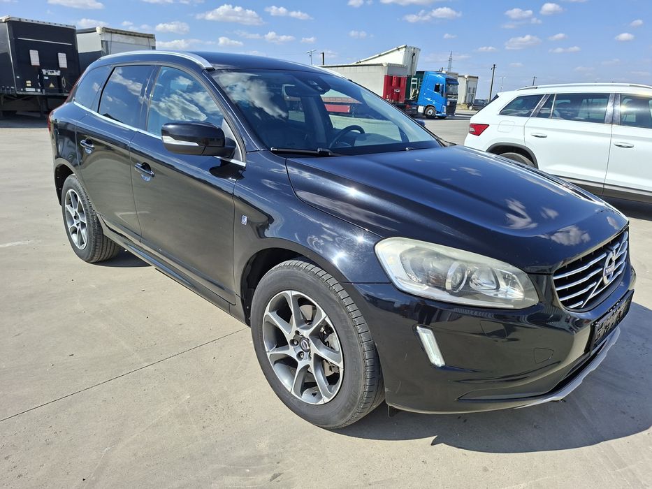 VOLVO XC60 2017 — imagine 4