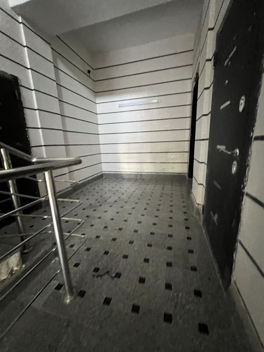 Квартира сотилади 3 хонали