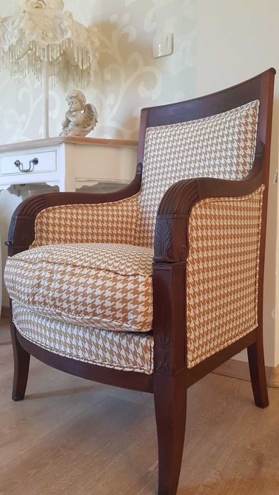 Френско кресло в стил Ампир