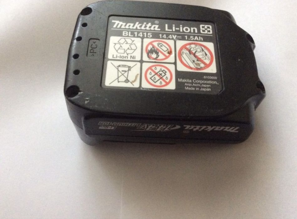 Baterie ACUMULATOR Makita 14.4V LXT BL1415 LI-ION 1.5AH folosita