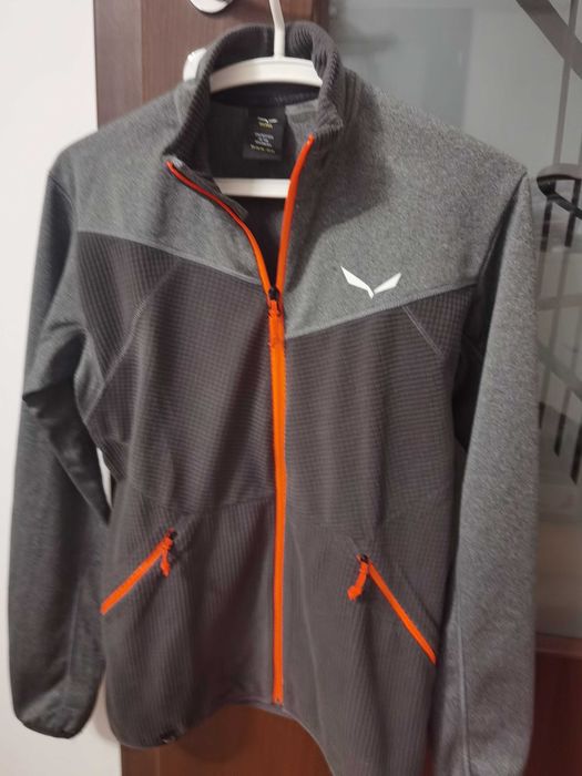 Vând bluza schi SALEWA S