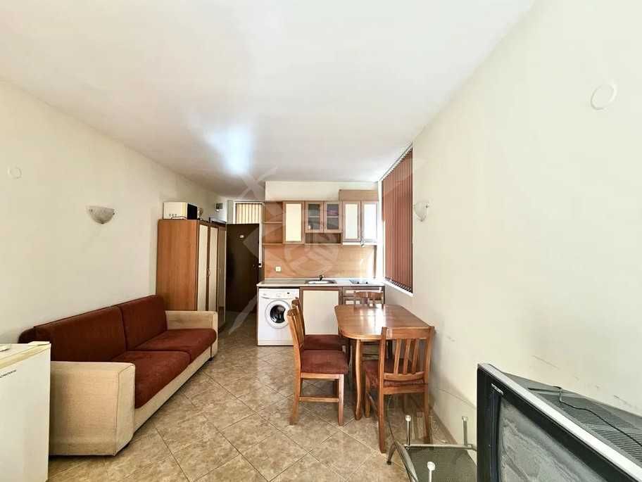 Продава се Едностаен апартамент в к.к. Слънчев бряг - 43 кв.м за 1105 €/кв.м - Снимка #2