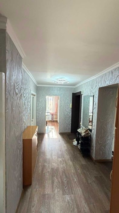 Продается 4х комнатная квартира
