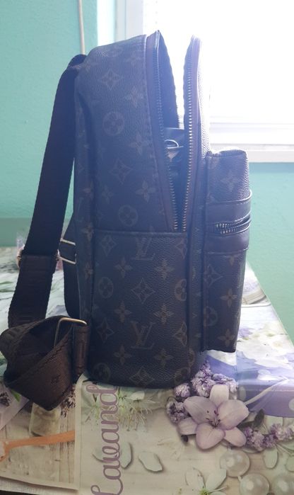 Модерна Дамска раница