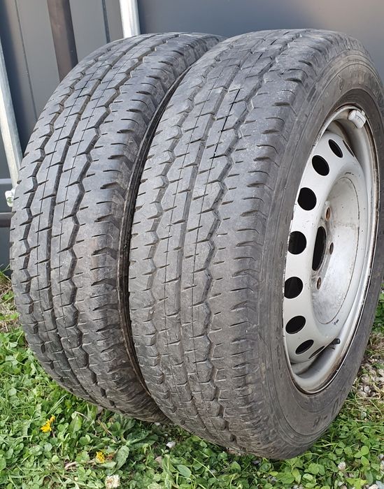 Cauciucuri  195 65 16C - dunlop vara