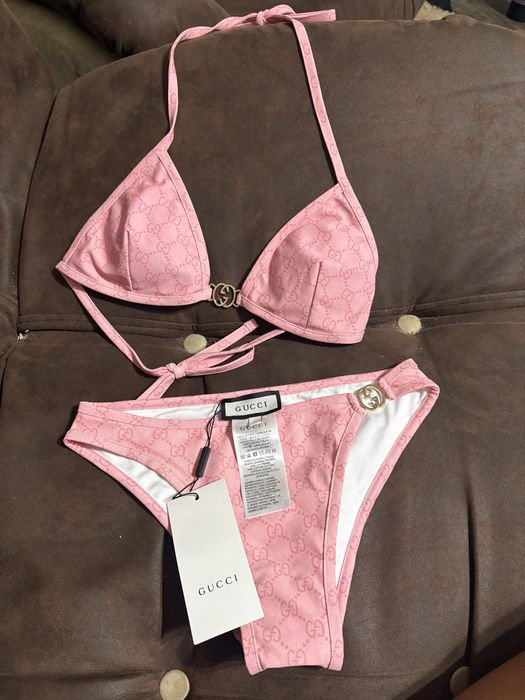 Costum de baie Gucci roz