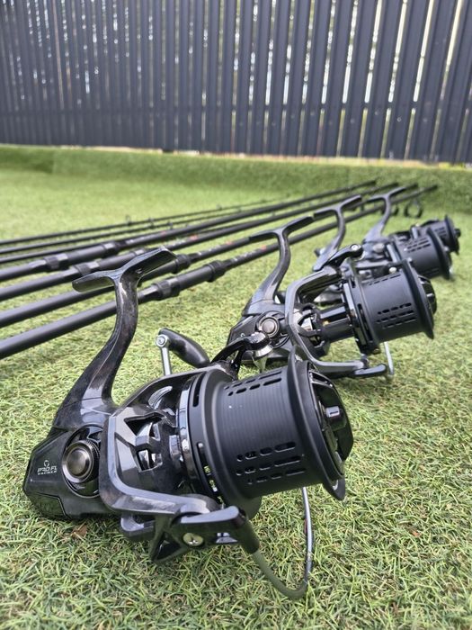 Set 4 Lansete UltraTeam 3.9m + 4 Mulinete VNQ Titans 14000