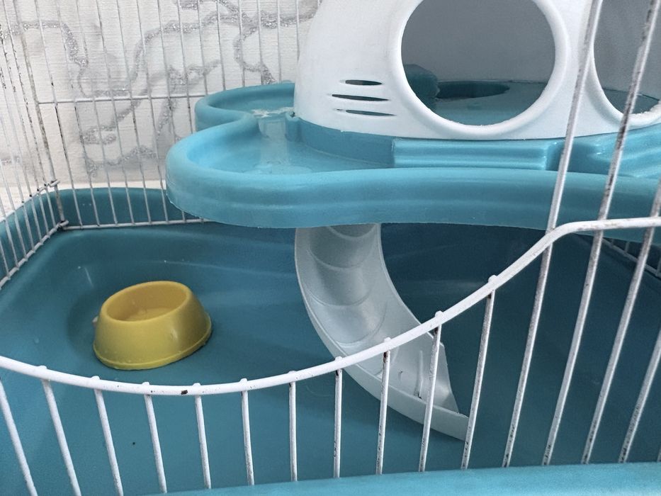 Продам клетку для хомяка