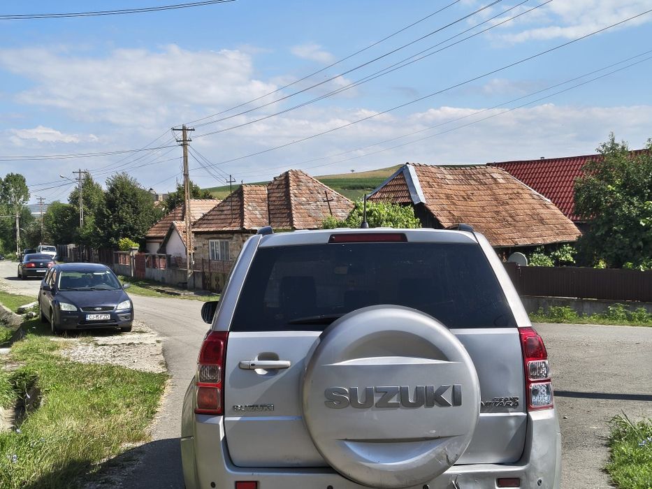 Suzuci grand vitara 4x4 1,9   Diesel 2010 Euo 5.