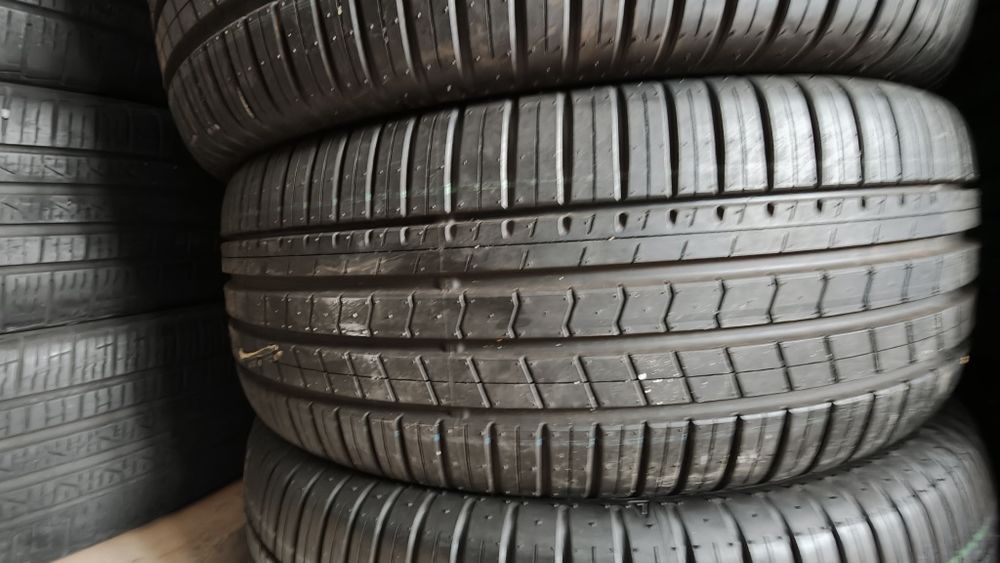 Set 4 anvelope noi vara Falken 225 55 18, dot.2623, pret/buc