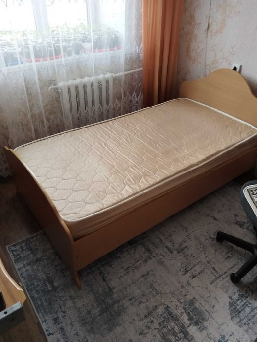 Продам кровать...