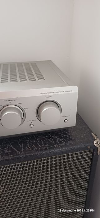 Statie Sony + 2 boxe