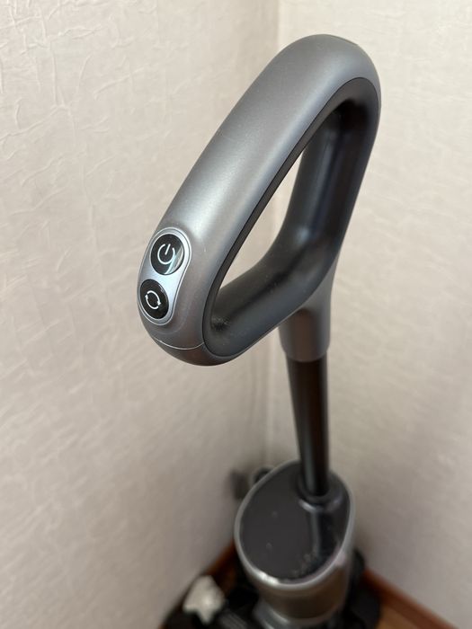 Продаю ручной пылесос 2в1