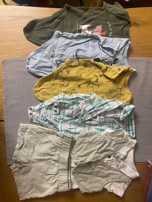 Set bebelus H&M marimea 62 (body, pantaloni, trening)