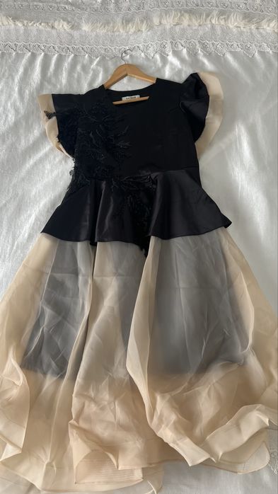 Платье вечернее