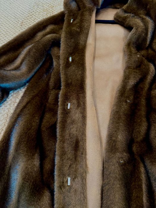 Дамско кожено палто