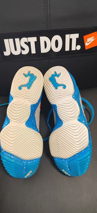 Nike Lebron XVI GS, номер 39