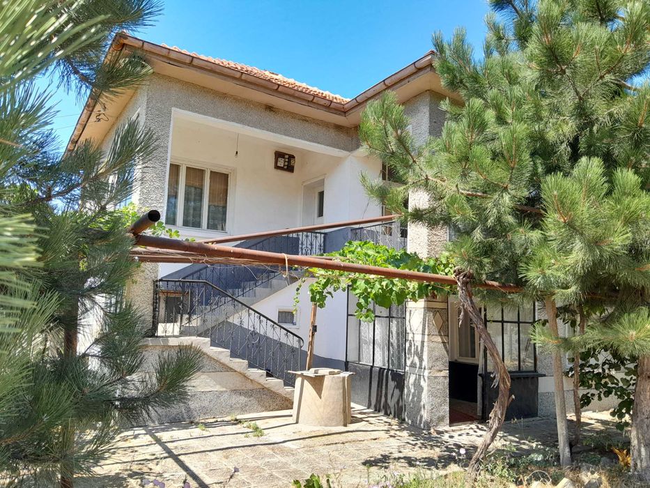 Продава се Къща в Първомай - 900 кв.м за 68 €/кв.м - Снимка #8