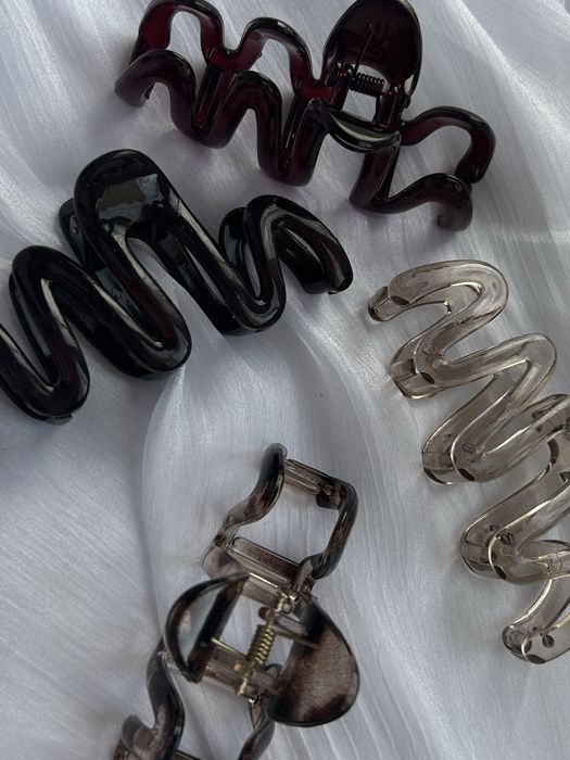 Крабики для волос стильные