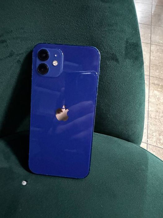 Айфон 12 Продам или обменяю