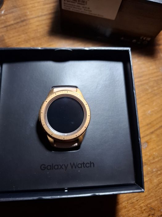 Часы Sumsung Galaxy Watch. Rose Gold 42 мм