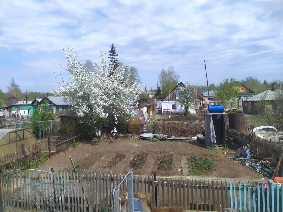 Дом на нефтебазе