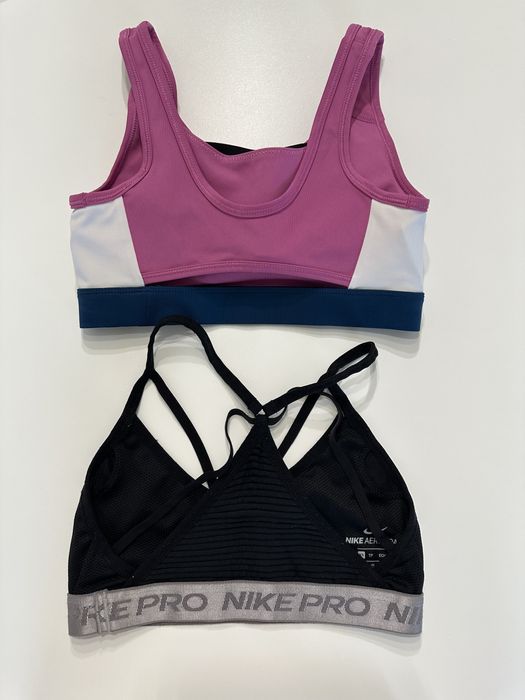 Спортни сутиени/ бюстиета  клин Nike