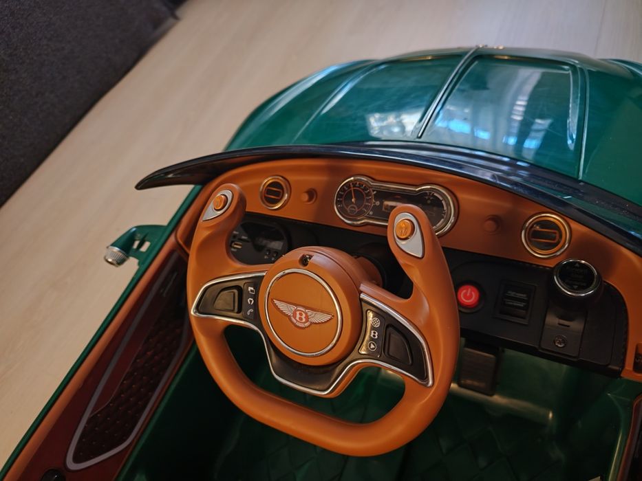 Masinuta electrica copii