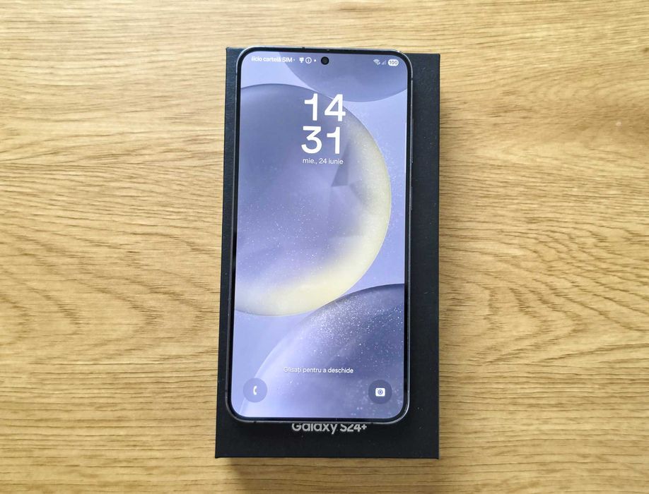 Samsung Galaxy S24 Plus 256GB | 12 GB RAM | Titanium Gray