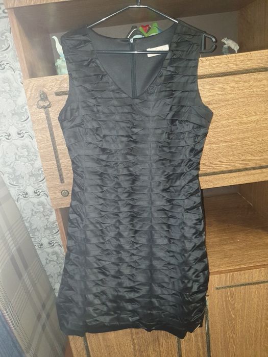 Продам вечерние платья