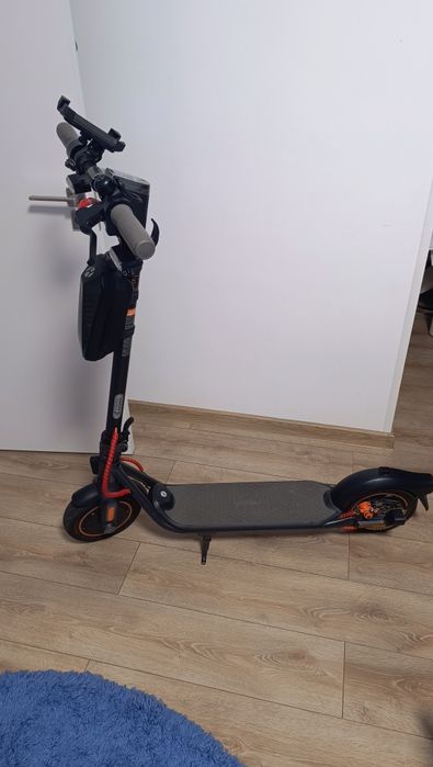 Trotineta electrica Ninebot by Segway F40i  autonomia 40 km