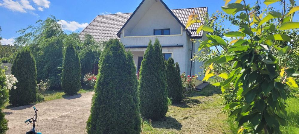 Persoana fizica vand casa parter+ etaj