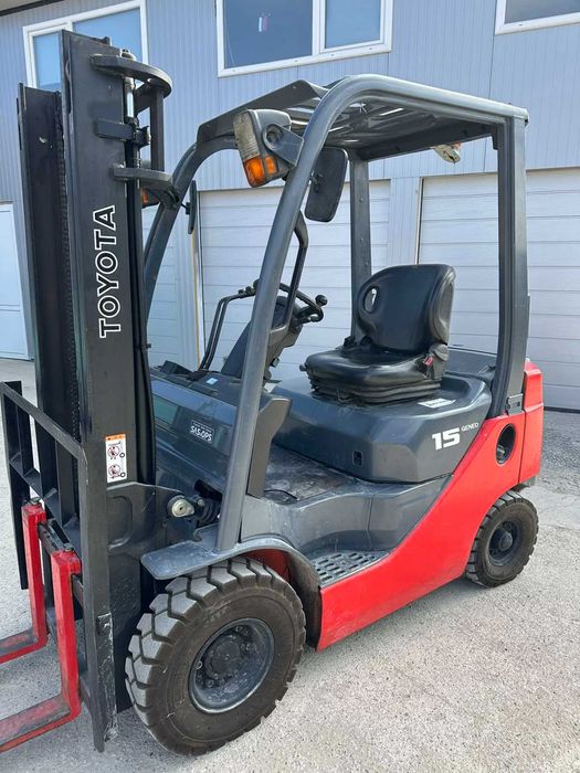 Мотокар TOYOTA - бензин - 2017