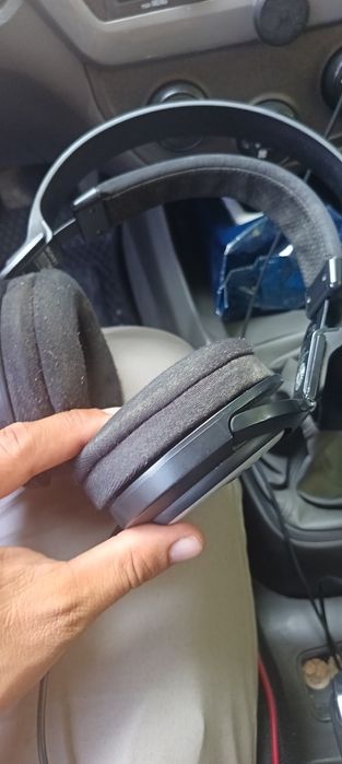 Sony Zaryadi 12 soatga yetadi.