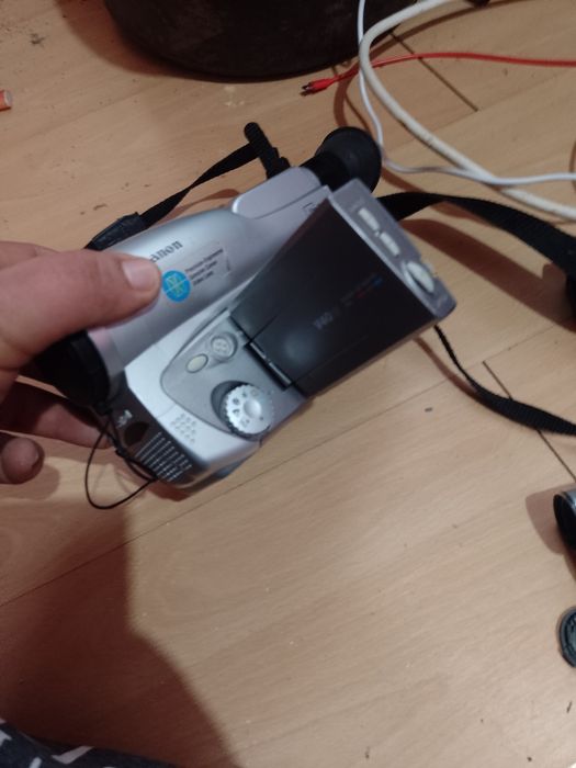 Cameră canon in stare buna