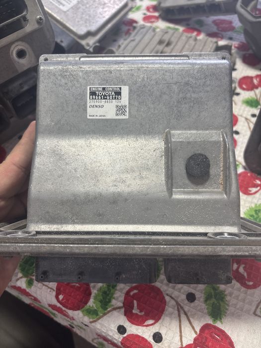Блок управления двигателем Land Cruiser 200