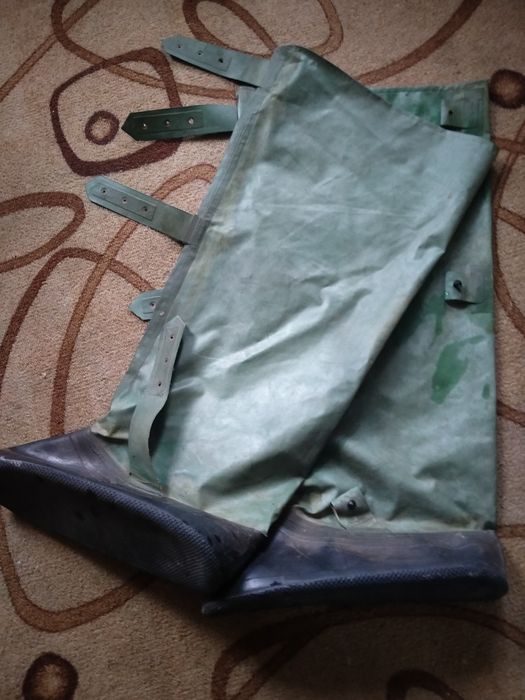 Сапоги болотные продам
