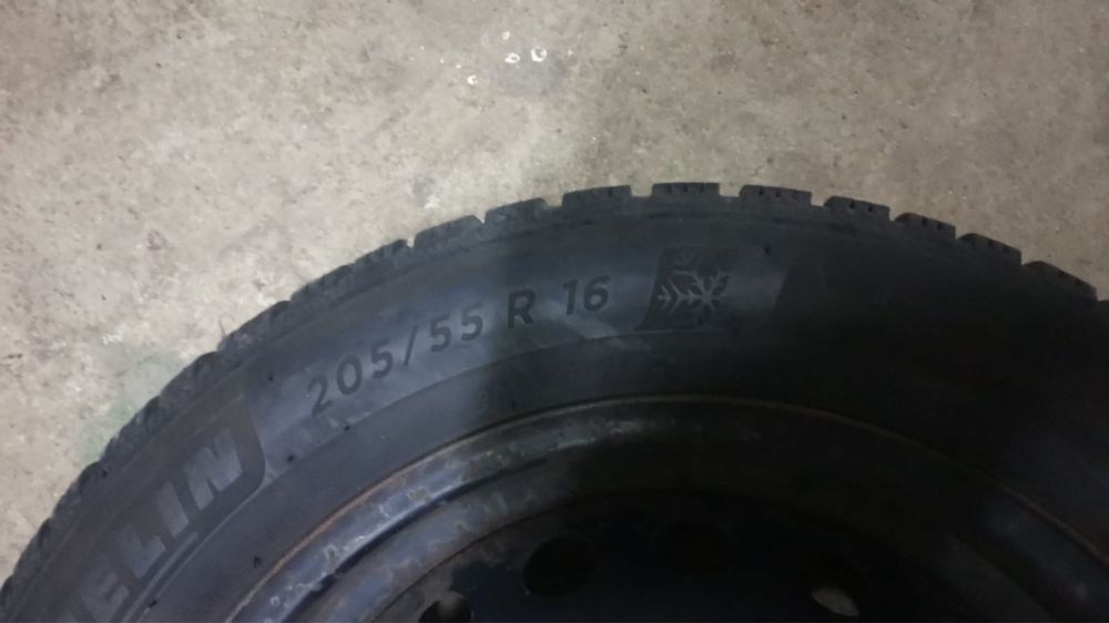 Cauciucuri de iarna Michelin cu jante