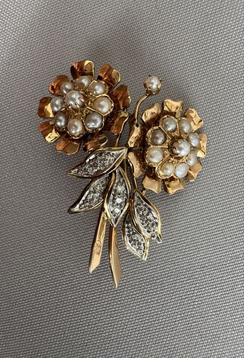 Brosa aur diamante perle