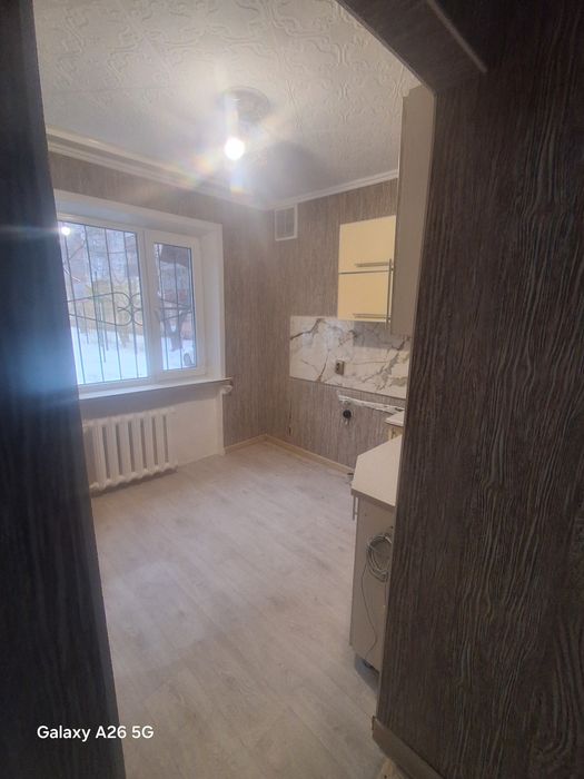 1 ком кв сдам без мебели