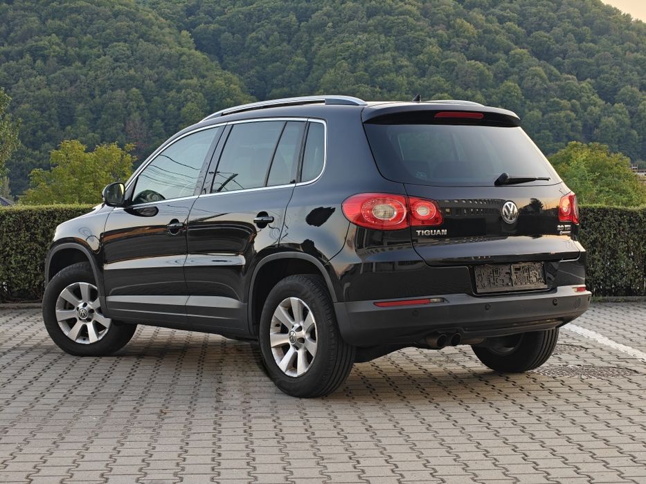 Tiguan 2 Litri TDI  4x4 Automat Ofer fiscal pe loc  Preț 7499 €