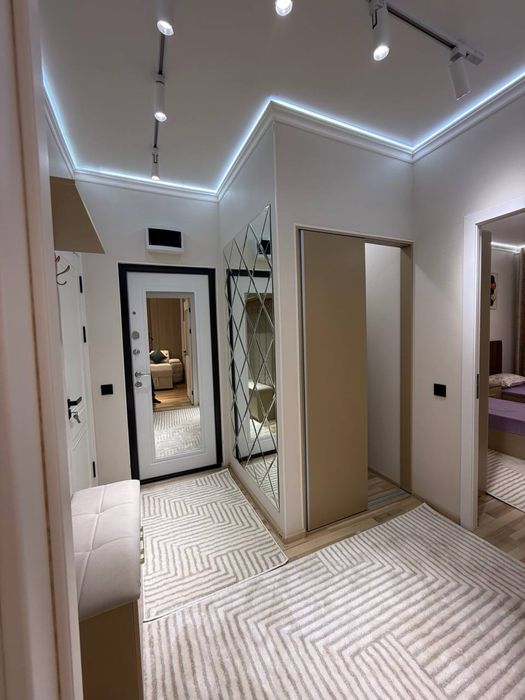 Своя СУПЕР КВАРТИРА НА ПРОДАЖУ Чиланзар 21 квартал Паспортный стол 3в4