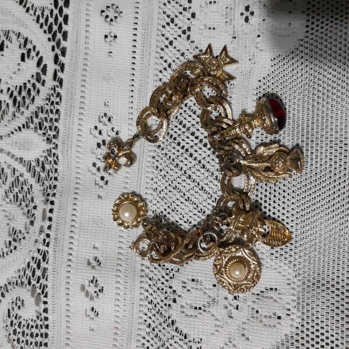 BIJOUX TERNER Колие и Гривни