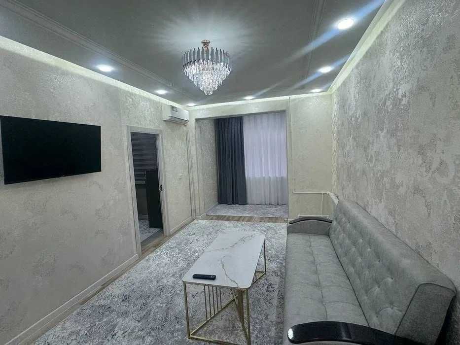 С1 Срочна Продаётся 2ком Квартира Чиланзарский  1-квартл Новза метро