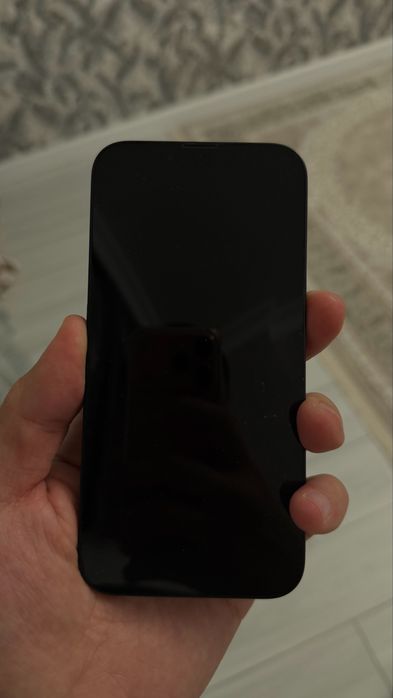 Продам iphone 13 256 gb