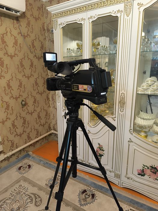 Sony 2500  Mavik pro