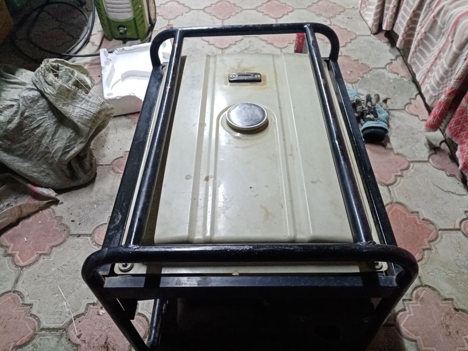 Продам генератор